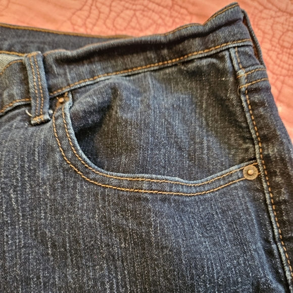 Old Navy Cury Profile - Picture 4 of 6